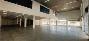 Galpão com 1.000m² no bairro Floresta em Porto Alegre para Alugar