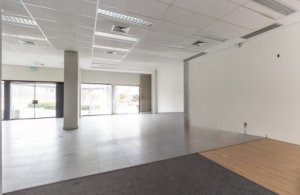 Loja com 260m² no bairro Auxiliadora em Porto Alegre para Alugar