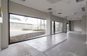 Loja com 260m² no bairro Auxiliadora em Porto Alegre para Alugar