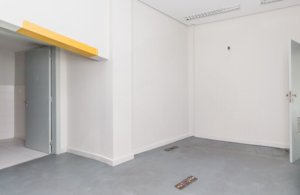 Loja com 260m² no bairro Auxiliadora em Porto Alegre para Alugar