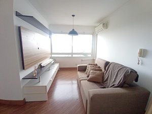 Apartamento com 64m², 2 dormitórios no bairro Rio Branco em Porto Alegre para Comprar