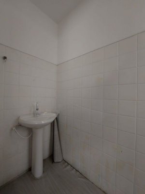 Loja com 30m² no bairro Azenha em Porto Alegre para Alugar