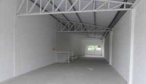 Loja com 226m² no bairro Medianeira em Porto Alegre para Alugar