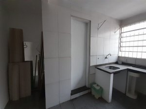 Loja com 36m² no bairro Azenha em Porto Alegre para Alugar