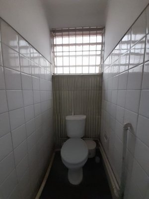 Loja com 36m² no bairro Azenha em Porto Alegre para Alugar