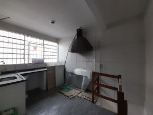 Loja com 36m² no bairro Azenha em Porto Alegre para Alugar