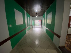 Loja com 180m² no bairro Azenha em Porto Alegre para Alugar