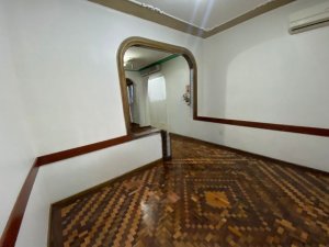 Loja com 180m² no bairro Azenha em Porto Alegre para Alugar