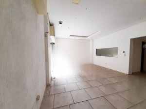 Loja com 56m² no bairro Floresta em Porto Alegre para Alugar