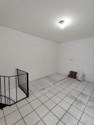 Loja com 40m² no bairro Centro Histórico em Porto Alegre para Alugar