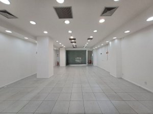 Loja com 698m² no bairro Centro Histórico em Porto Alegre para Alugar