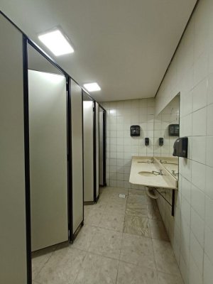 Loja com 698m² no bairro Centro Histórico em Porto Alegre para Alugar