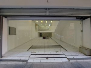 Prédio Comercial com 800m² no bairro Centro Histórico em Porto Alegre para Alugar