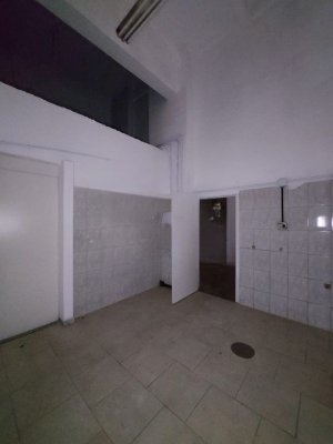 Loja com 100m² no bairro Centro Histórico em Porto Alegre para Alugar