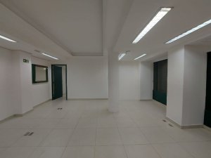 Loja com 90m² no bairro Centro Histórico em Porto Alegre para Alugar