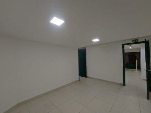 Loja com 90m² no bairro Centro Histórico em Porto Alegre para Alugar