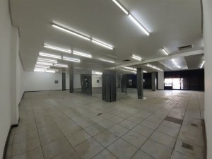 Loja com 510m² no bairro Centro Histórico em Porto Alegre para Alugar