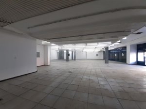 Loja com 510m² no bairro Centro Histórico em Porto Alegre para Alugar