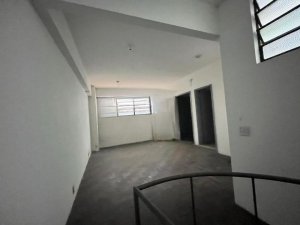 Loja com 50m² no bairro Centro Histórico em Porto Alegre para Alugar