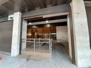 Loja com 600m² no bairro Centro Histórico em Porto Alegre para Alugar