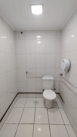 Loja com 160m² no bairro Cristo Redentor em Porto Alegre para Alugar