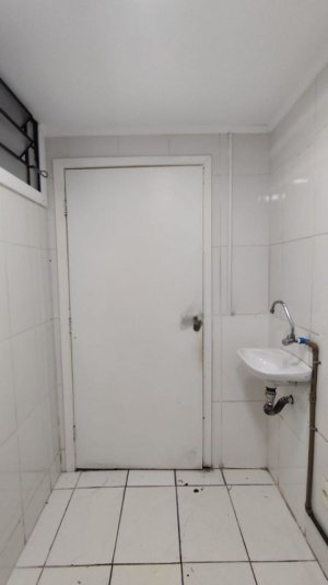 Loja com 160m² no bairro Cristo Redentor em Porto Alegre para Alugar