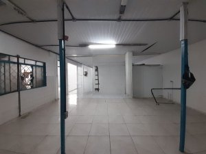 Loja com 110m² no bairro Cristo Redentor em Porto Alegre para Alugar