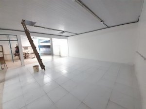 Loja com 110m² no bairro Cristo Redentor em Porto Alegre para Alugar