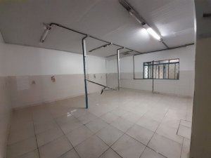 Loja com 110m² no bairro Cristo Redentor em Porto Alegre para Alugar