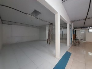 Loja com 110m² no bairro Cristo Redentor em Porto Alegre para Alugar