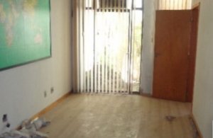 Loja com 500m² no bairro Floresta em Porto Alegre para Alugar