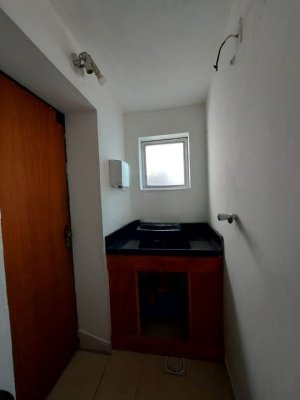 Loja com 30m² no bairro Floresta em Porto Alegre para Alugar