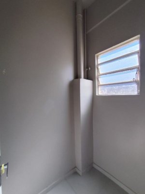 Loja com 982m² no bairro Floresta em Porto Alegre para Alugar