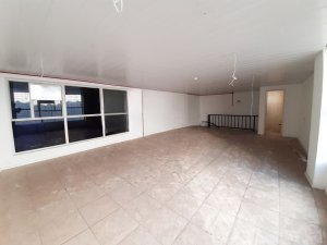 Loja com 232m² no bairro Floresta em Porto Alegre para Alugar