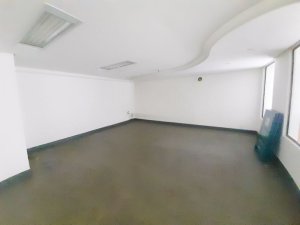 Loja com 128m² no bairro Floresta em Porto Alegre para Alugar