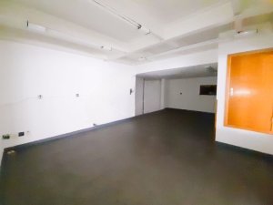 Loja com 128m² no bairro Floresta em Porto Alegre para Alugar