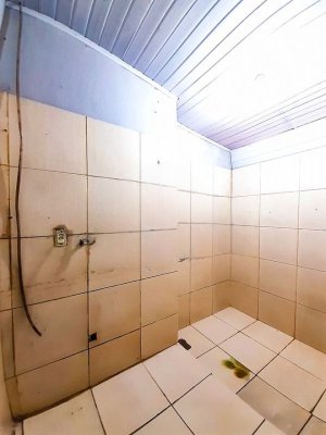 Loja com 37m² no bairro Floresta em Porto Alegre para Alugar