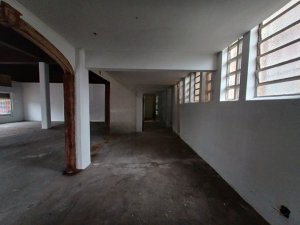 Loja com 260m² no bairro Floresta em Porto Alegre para Alugar