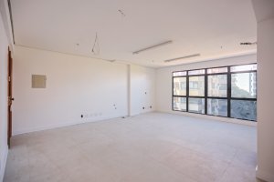 Salas/Conjuntos com 95m² no bairro Petrópolis em Porto Alegre para Alugar