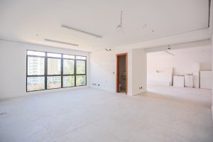 Salas/Conjuntos com 95m² no bairro Petrópolis em Porto Alegre para Alugar