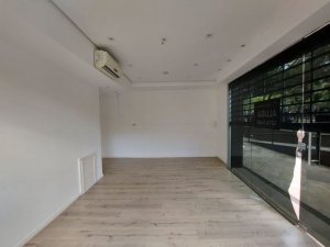 Loja com 45m² no bairro Higienópolis em Porto Alegre para Alugar