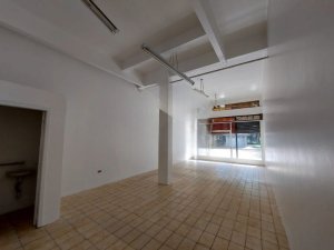 Loja com 70m² no bairro Independência em Porto Alegre para Alugar