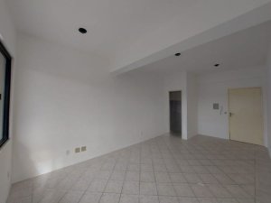 Conjunto/Sala com 40m² no bairro Ipanema em Porto Alegre para Alugar
