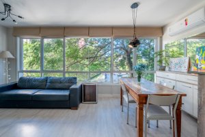 Apartamento com 66m², 2 dormitórios no bairro Jardim Botânico em Porto Alegre para Comprar