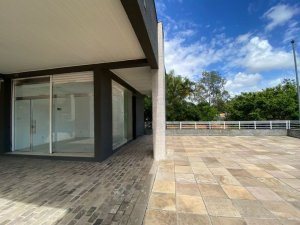 Loja com 37m² no bairro Petrópolis em Porto Alegre para Alugar