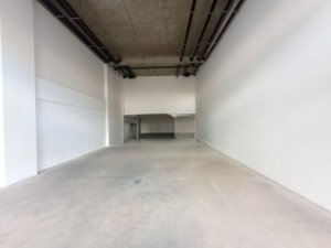 Loja com 145m² no bairro Navegantes em Porto Alegre para Alugar