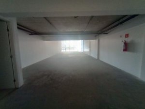 Loja com 145m² no bairro Navegantes em Porto Alegre para Alugar