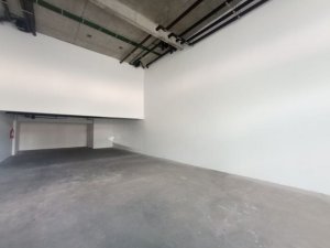 Loja com 145m² no bairro Navegantes em Porto Alegre para Alugar