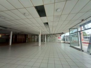 Loja com 3.292m² no bairro Jardim Lindóia em Porto Alegre para Alugar