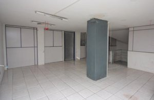 Loja com 466m² no bairro Menino Deus em Porto Alegre para Alugar